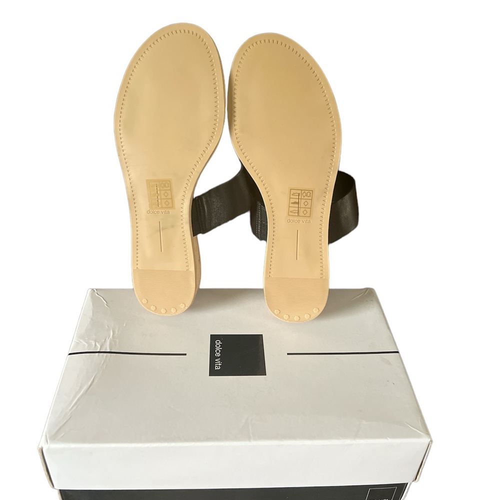 Dolce Vita Women's Payce Slip On Sandals - Picture 6 of 7